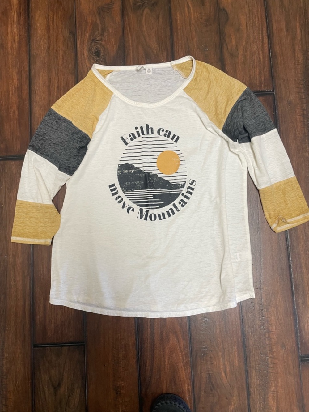 Cato Women’s Faith Can Move Mountains Raglan Tee - Size Medium